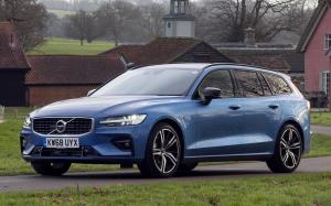 Volvo V60 D4 R-Design (UK) '2018